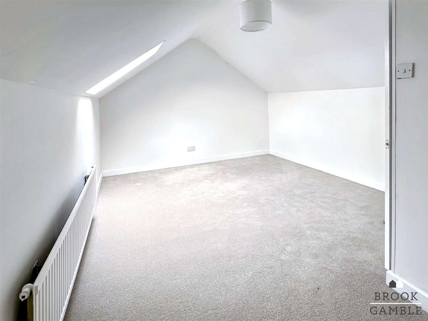 4 Bedroom House - Mid Terrace. Redoubt Road in Eastbourne,  19